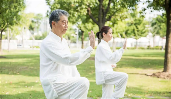 老年人春季养生之道有哪些，老年人怎么养生